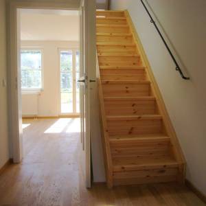 Flur mit Treppe