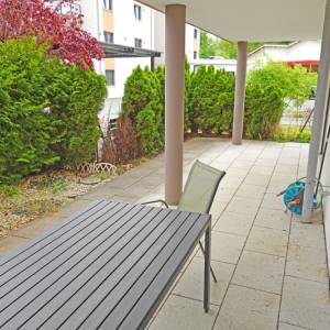 Terrasse von links