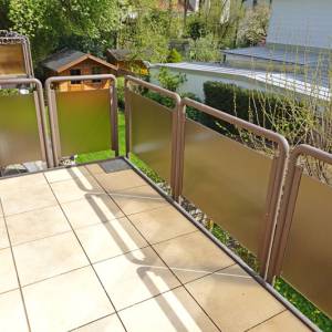 Wohnzimmerbalkon von rechts